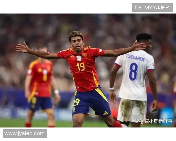 绰号82的足球明星背后的传奇故事与辉煌成就揭秘