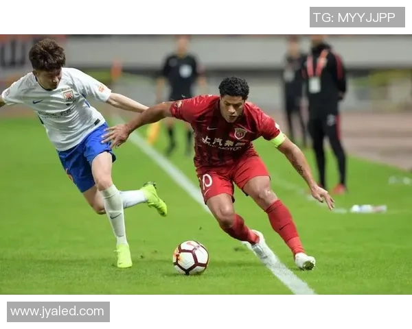 上海足球队以71分领跑世界锦标赛积分榜展现强劲实力 上海足球队以71分领跑世界锦标赛积分榜展现强劲实力