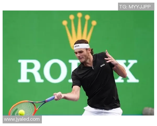 上海网球队状态揭秘:网球巨献背后的训练与挑战分析 上海网球队状态揭秘:网球巨献背后的训练与挑战分析